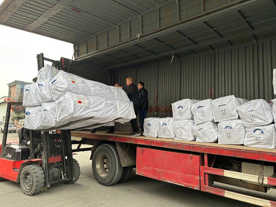 成都市鑫宏威野营装备器材有限责任公司_四川十大公益企业_成都市鑫宏威野营装备公司