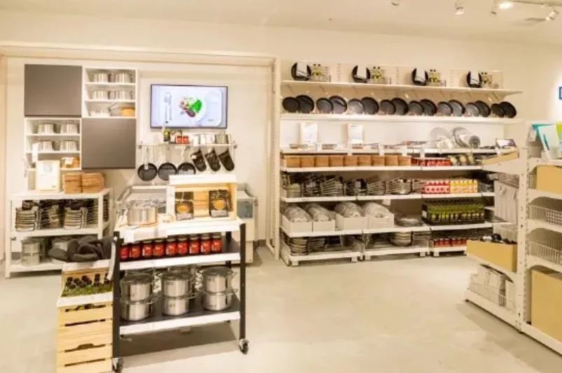 宜家便利店 Harajuku _日本开便利店投入多少钱_ 宜家家居+便利店模式 