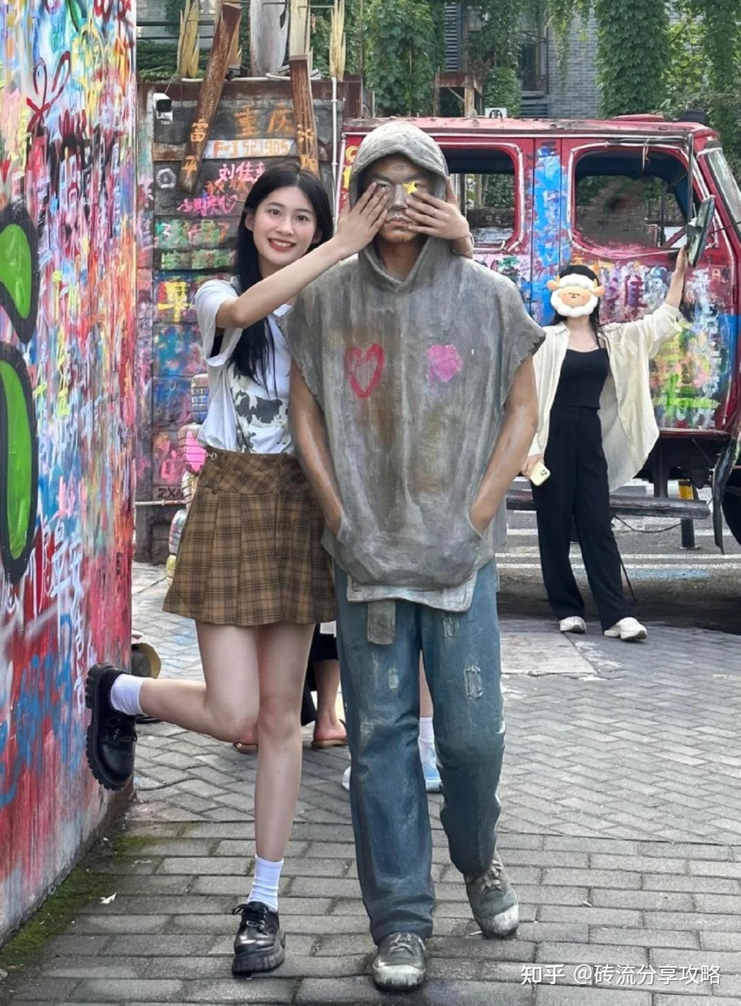 重庆旅游攻略_重庆景点门票攻略_重庆办信用卡的要求高嘛?