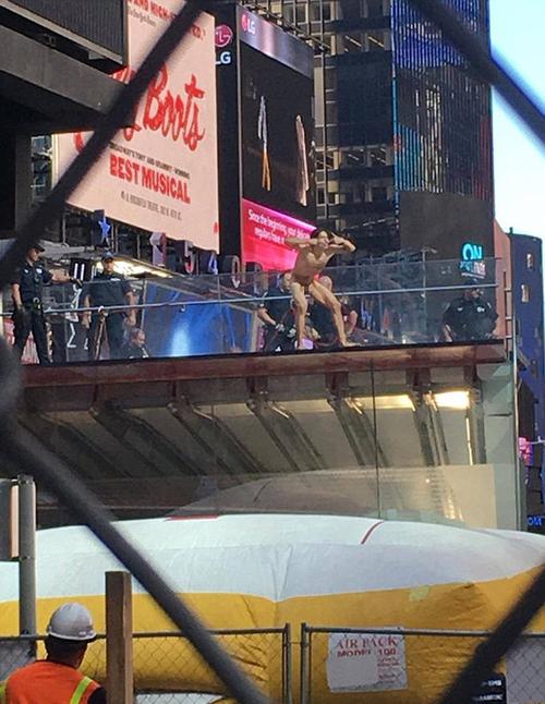 吉药控股的投资价值分析_ 吉林“裸奔男”股民预测 _