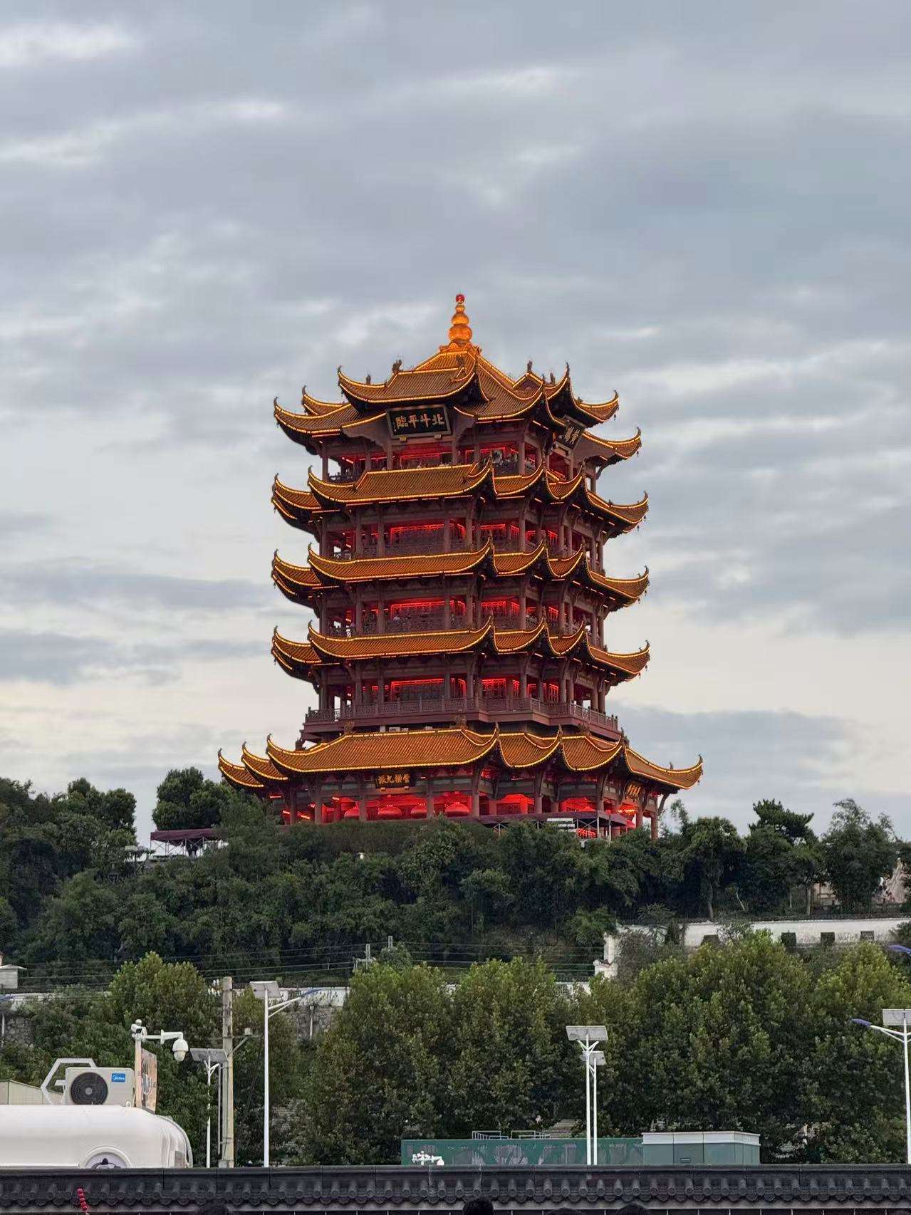 A股早评：大摩称增持中国资产是大势所趋，今日走势咋看？